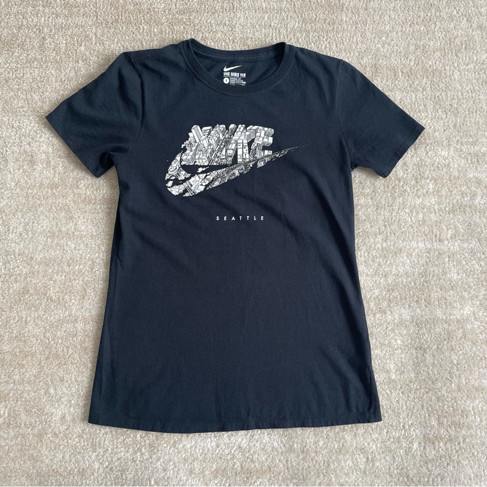 NIKE Seattle Swoosh Graphic T-Shirt